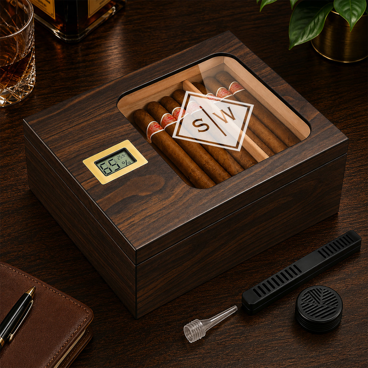 Personalized Cigar Humidor with Digital Hygrometer